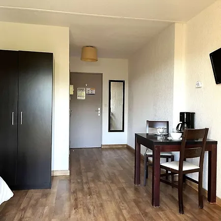 Saint-florent Piscine 2 Personnes Flo130 Apartment *