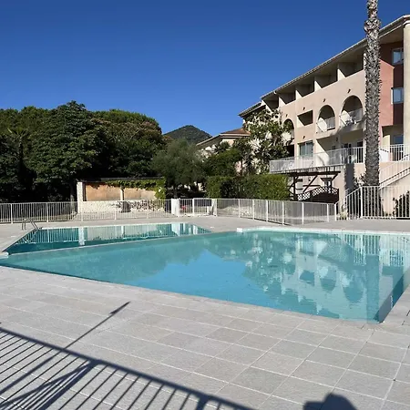 Saint-florent Piscine 2 Personnes Flo130 아파트